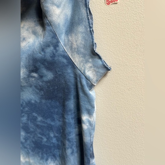Y2K American Girl by Next Era Love Graffiti Blue Tie-Dye Top Women’s M/L(approx) - Picture 6 of 13
